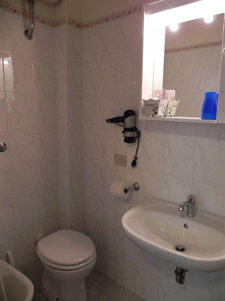 וירג'יו Hotel Ondina מראה חיצוני תמונה