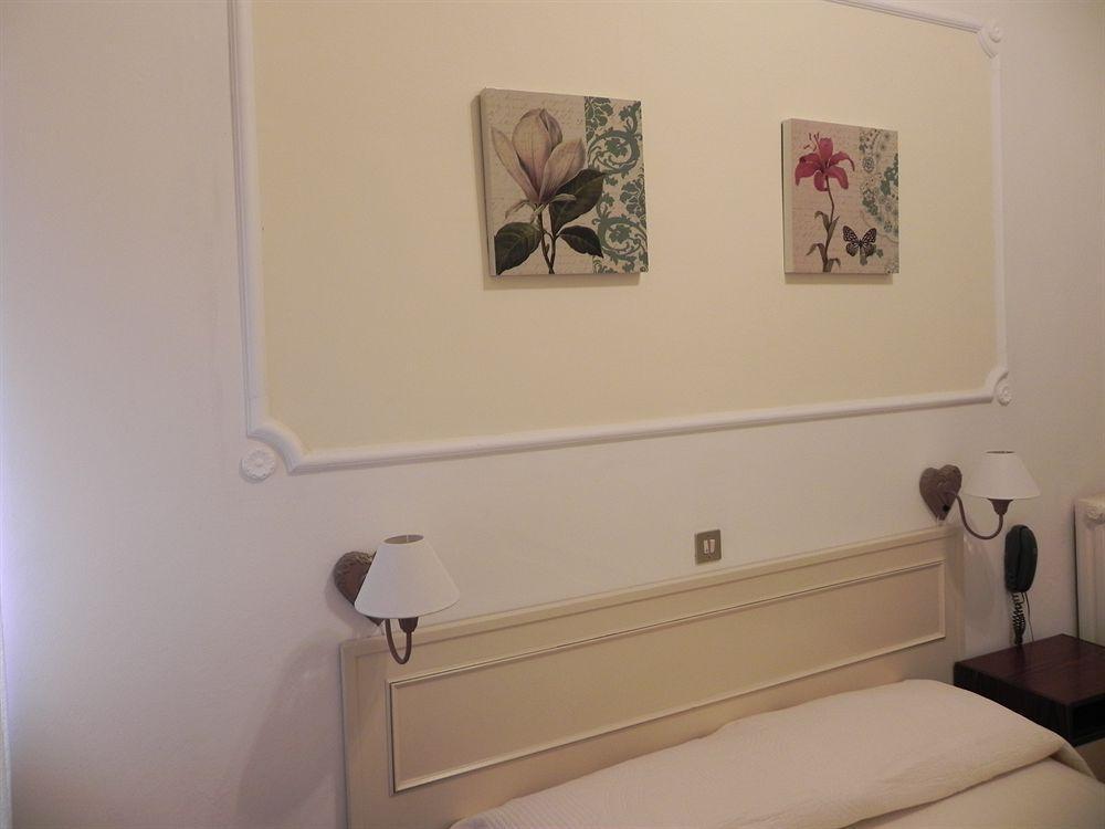 וירג'יו Hotel Ondina מראה חיצוני תמונה