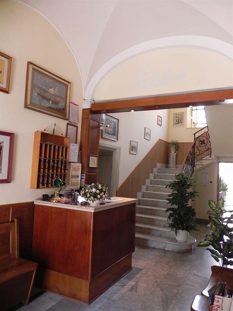 וירג'יו Hotel Ondina מראה חיצוני תמונה