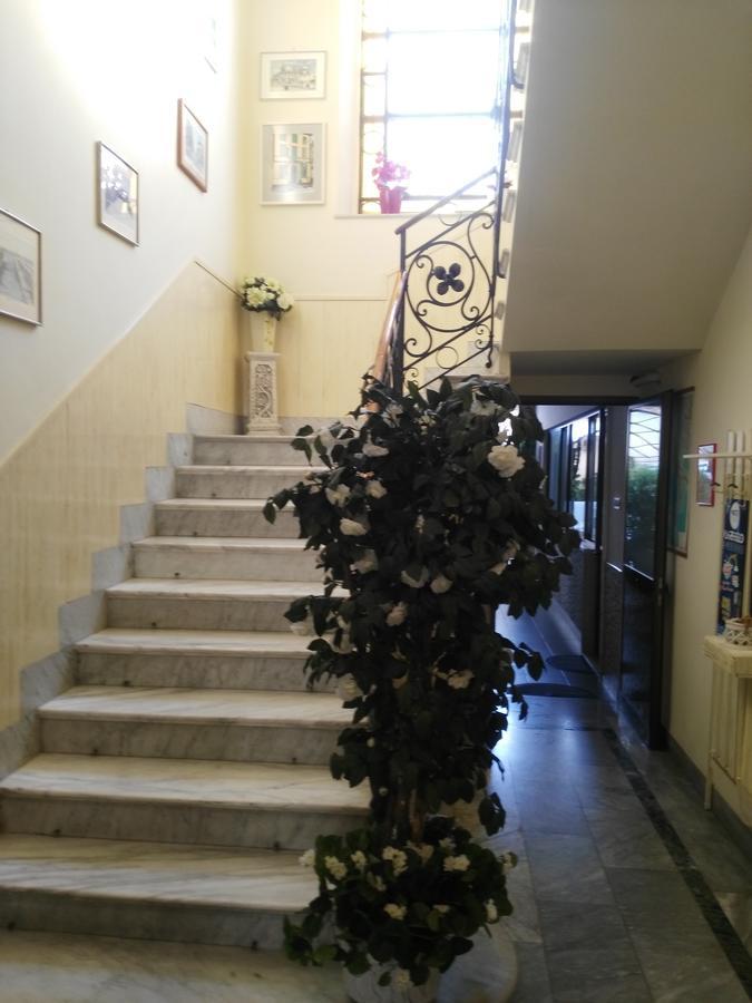 וירג'יו Hotel Ondina מראה חיצוני תמונה