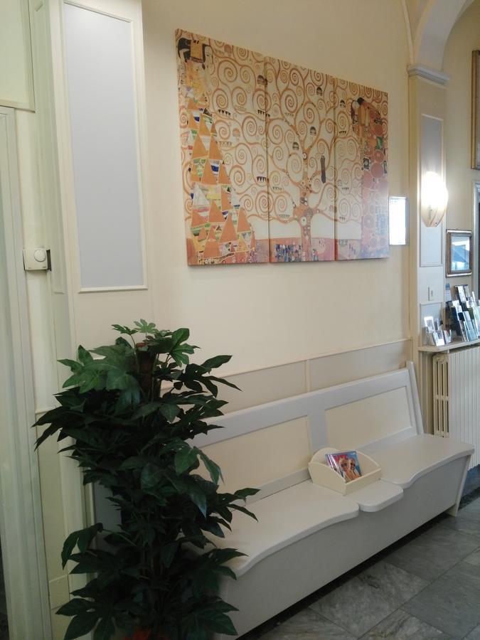 וירג'יו Hotel Ondina מראה חיצוני תמונה